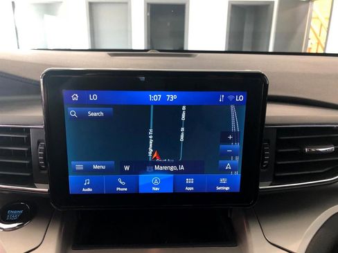 Used 2022 Ford Explorer XLT w/ Equipment Group 202A image 19