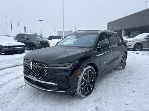 New 2026 Lincoln Nautilus Reserve AWD/4WD image 3
