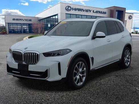 Used 2025 BMW X5 xDrive40i AWD/4WD image 1