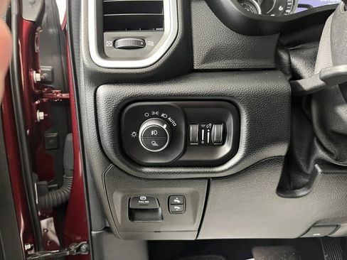 Used 2019 RAM 1500 Laramie image 19