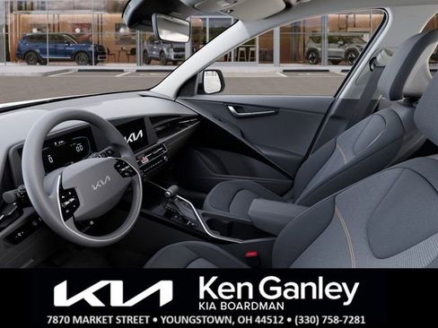 New 2026 Kia Niro LX image 17