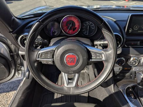 Used 2017 FIAT 124 Spider Abarth RWD image 15
