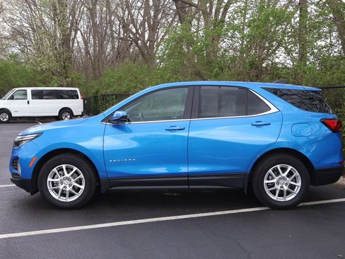 Used 2024 Chevrolet Equinox LT w/ LPO, Floor Liner Package image 4