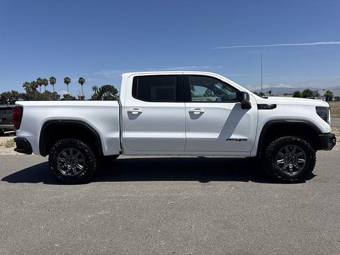 New 2026 GMC Sierra 1500 AT4X w/ LPO, Black Badging Package AWD/4WD image 3