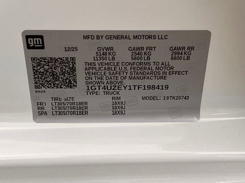 New 2026 GMC Sierra 2500 AT4X image 27