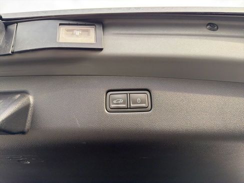 Used 2023 Genesis GV70 3.5T Sport w/ Cargo Package image 19