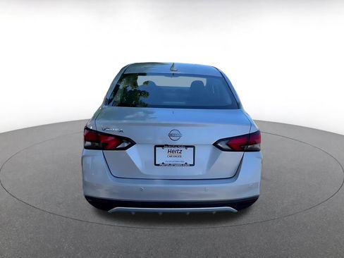 Used 2025 Nissan Versa SV FWD image 12