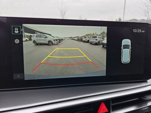 Certified 2025 Kia Sorento S w/ Panoramic Sunroof Package image 34