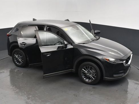 Used 2021 MAZDA CX-5 Touring image 32