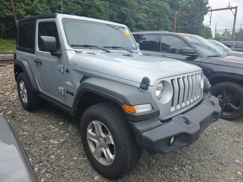 Used 2022 Jeep Wrangler Sport AWD/4WD image 1