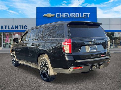 Certified 2024 Chevrolet Suburban RST w/ Luxury Package image 5