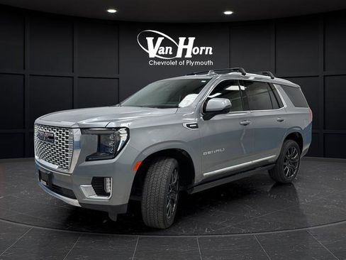 Used 2023 GMC Yukon Denali AWD/4WD image 3