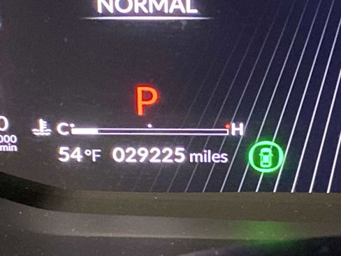 Used 2023 Acura MDX SH-AWD image 18