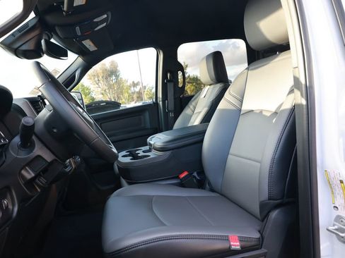 New 2026 RAM 3500 Tradesman AWD/4WD image 17