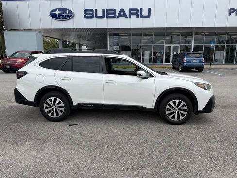 Used 2021 Subaru Outback Premium w/ Popular Package #1 AWD/4WD image 2