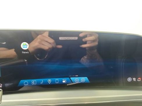 Used 2025 Cadillac Lyriq Sport AWD/4WD image 50