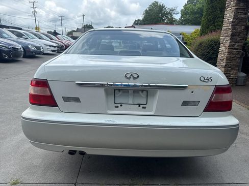 Used 1999 INFINITI Q45 image 4