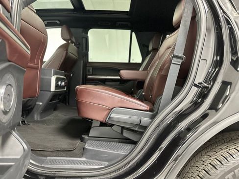 Certified 2023 Ford Expedition Limited image 22