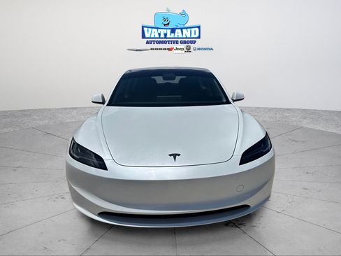Used 2025 Tesla Model 3 Long Range RWD image 8
