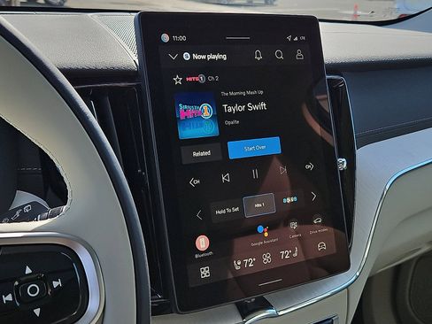 New 2026 Volvo XC60 B5 Ultra w/ Protection Package Premier image 16