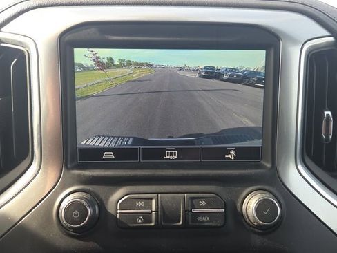 Used 2021 Chevrolet Silverado 2500 LT w/ Convenience Package image 27