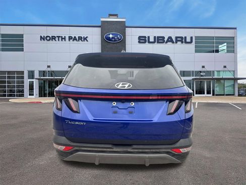 Used 2023 Hyundai Tucson Limited w/ Cargo Package FWD image 3