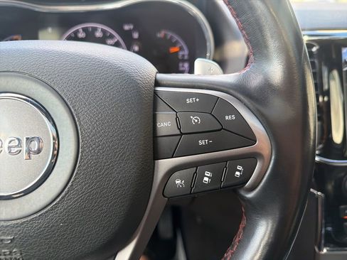 Used 2021 Jeep Grand Cherokee Trailhawk w/ Trailhawk Luxury Group AWD/4WD image 34