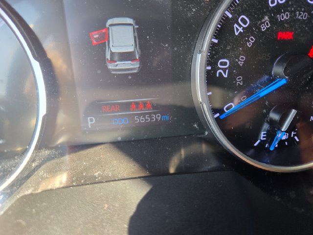 Used 2021 Toyota RAV4 XLE AWD/4WD image 3
