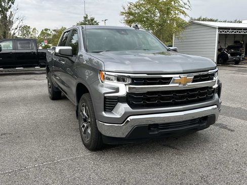 Certified 2024 Chevrolet Silverado 1500 LT AWD/4WD image 8