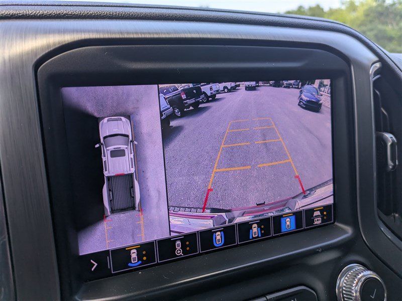 Used 2020 GMC Sierra 3500 Denali w/ Denali Ultimate Package AWD/4WD image 27