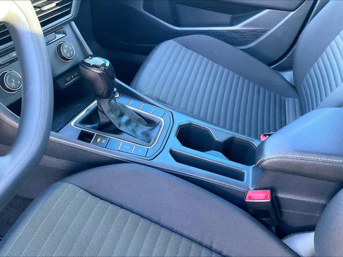 Used 2023 Volkswagen Jetta S image 14