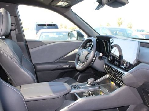 Certified 2025 Lexus TX 350 AWD w/ Technology Package image 5