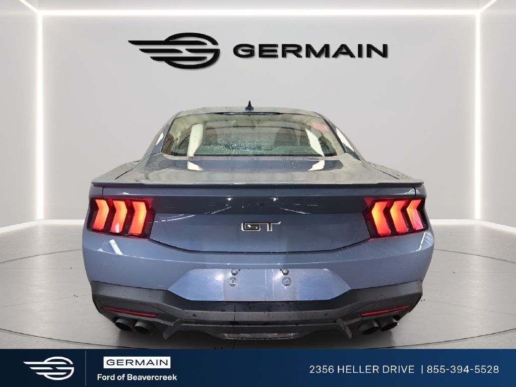 Used 2025 Ford Mustang GT Premium RWD image 4