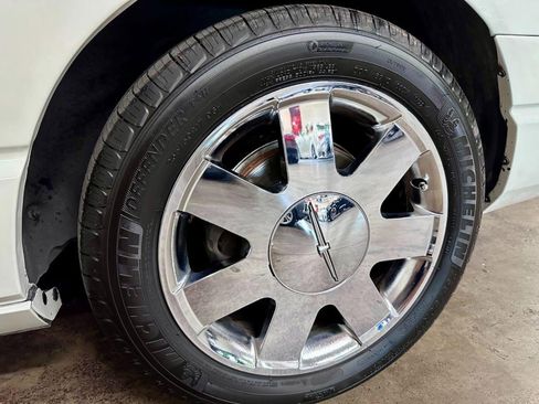 Used 2002 Ford Thunderbird Deluxe image 27