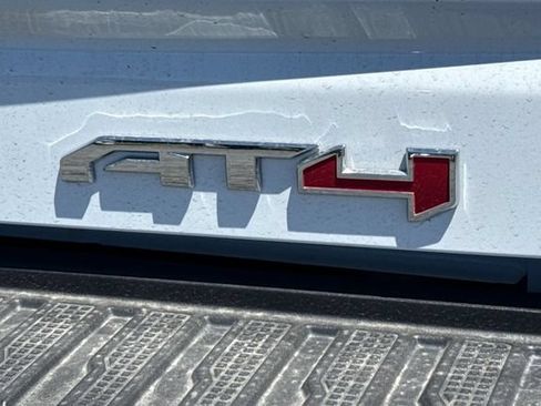 Used 2025 GMC Sierra 2500 AT4 w/ AT4 Premium Plus Package AWD/4WD image 51