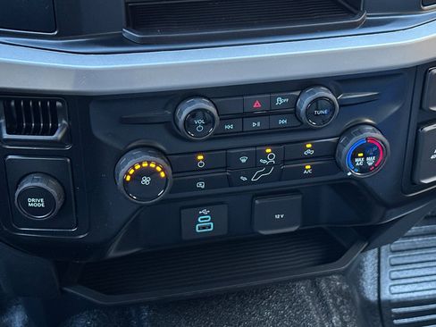 New 2026 Ford F250 XL w/ XL Chrome Package RWD image 18