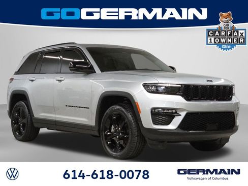 Used 2024 Jeep Grand Cherokee Limited w/ Black Appearance Package AWD/4WD image 5