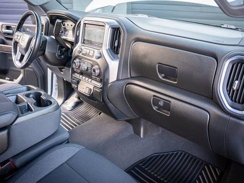 Used 2022 GMC Sierra 2500 SLE image 35