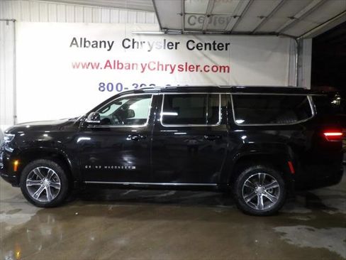 Certified 2024 Jeep Grand Wagoneer L 4WD image 1