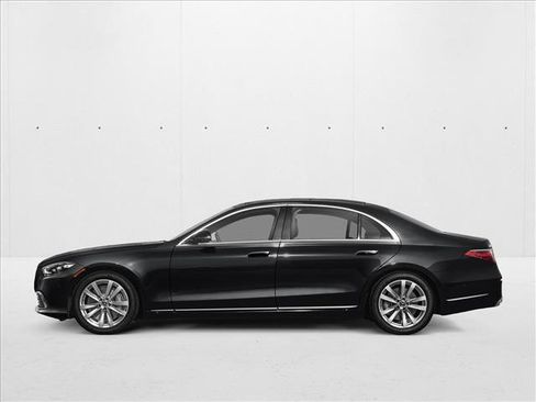 New 2026 Mercedes-Benz S 500 4MATIC image 3