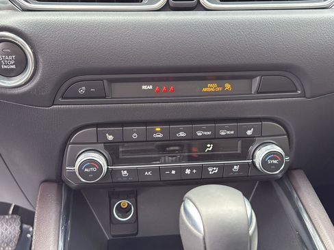 New 2025 MAZDA CX-5 Signature image 15