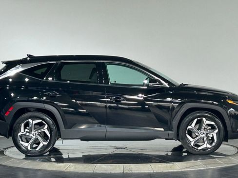 Used 2023 Hyundai Tucson Limited image 11