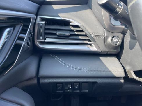 Used 2022 Subaru Outback Limited AWD/4WD image 13