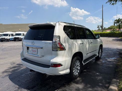 Used 2018 Lexus GX 460 Premium AWD/4WD image 5