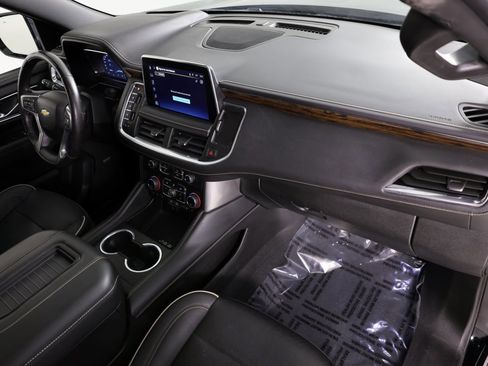 Used 2023 Chevrolet Suburban Premier w/ Advanced Technology Package image 41