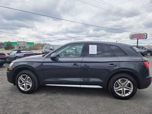 Used 2018 Audi Q5 2.0T Premium w/ Convenience Package AWD/4WD image 5