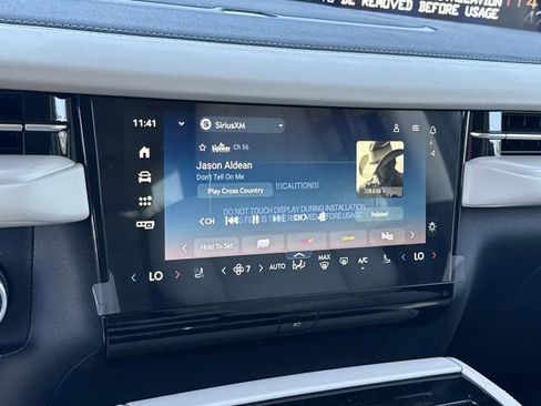 New 2026 Lincoln Navigator L Reserve AWD/4WD image 35