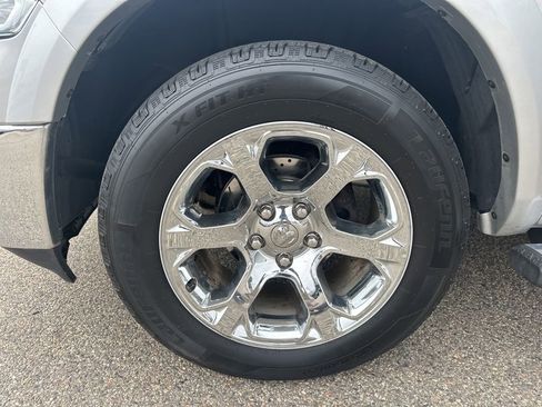 Used 2018 RAM 1500 Laramie w/ Convenience Group AWD/4WD image 36