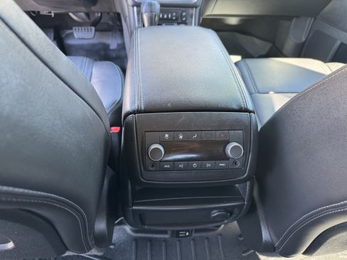 Used 2017 GMC Acadia Limited SLT AWD/4WD image 20