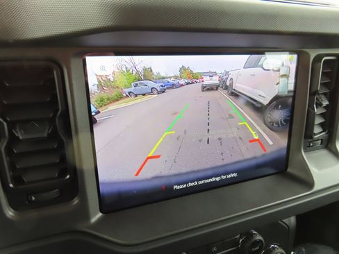 New 2025 Ford Bronco Big Bend image 12